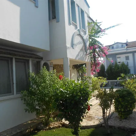 빌라 Lisa Park Villas *
